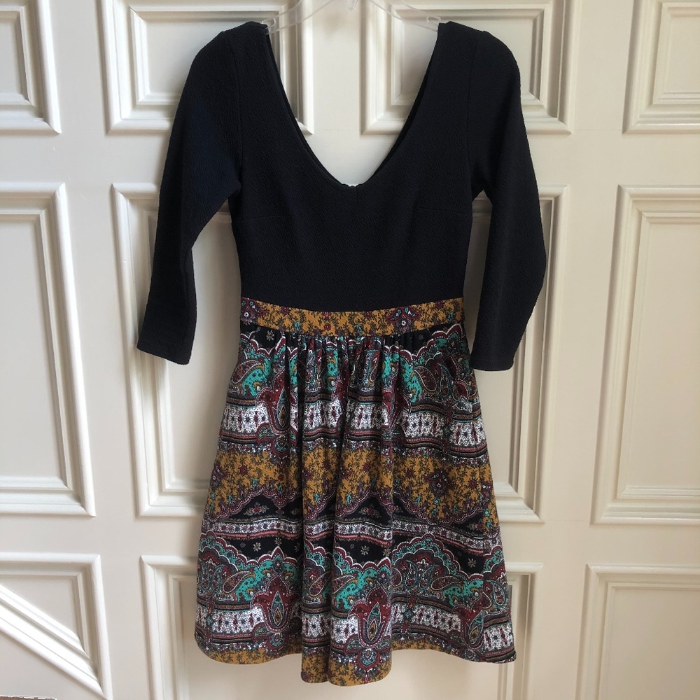 ✨LAST CHANCE✨ Maeve x Anthro Black Patterned Dress
